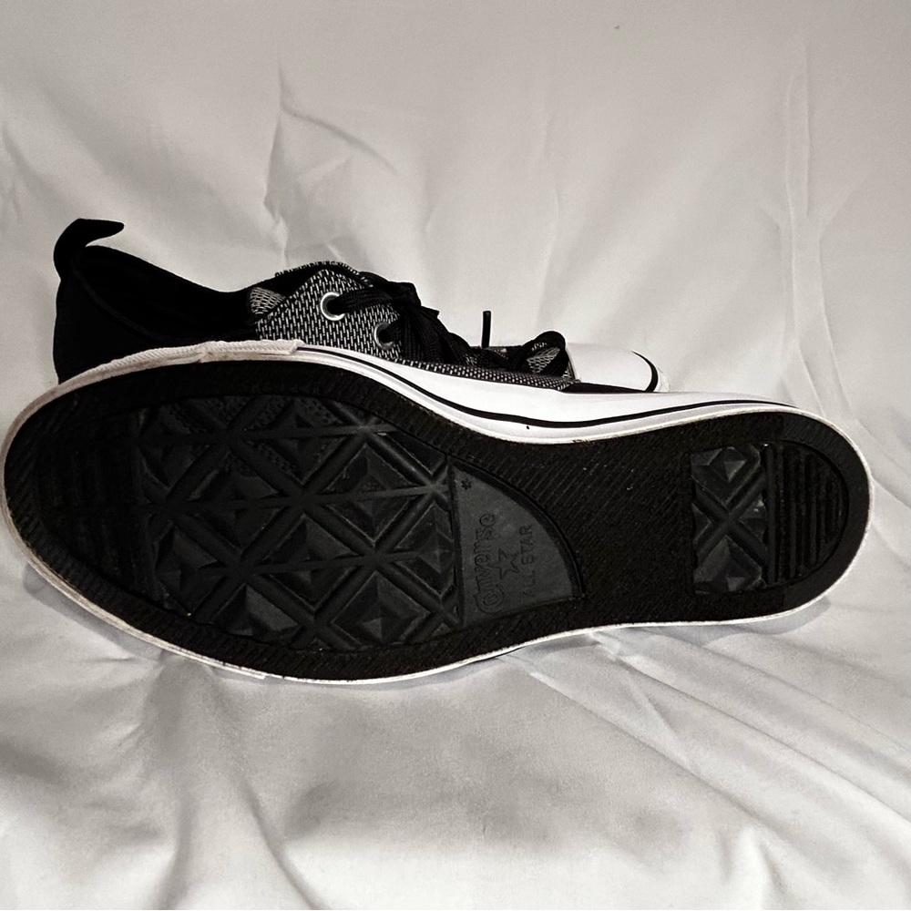 Converse - Picture 7 of 7
